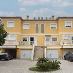 Adosado Oliva Nova Vakantiehuis